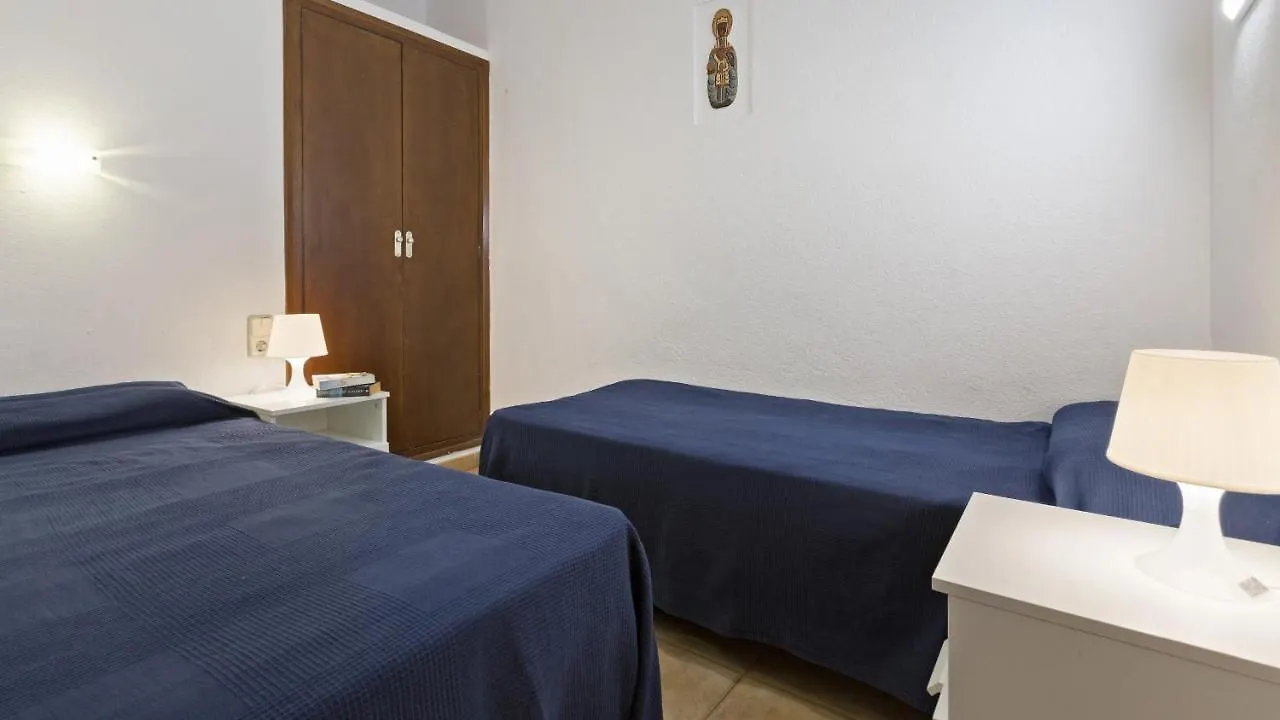 1 Bon Pl - Llafranc Apartment