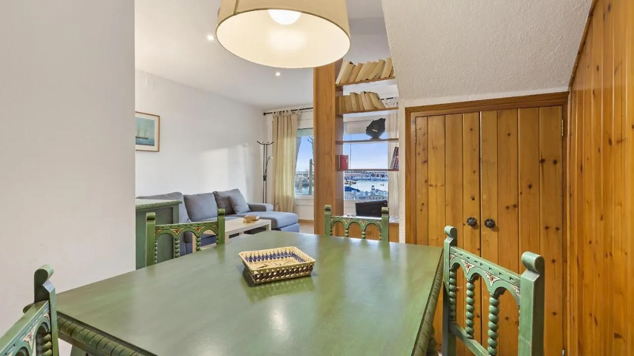 1 Bon Pl - Llafranc Apartment